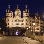 Schweriner Schloss bei Nacht