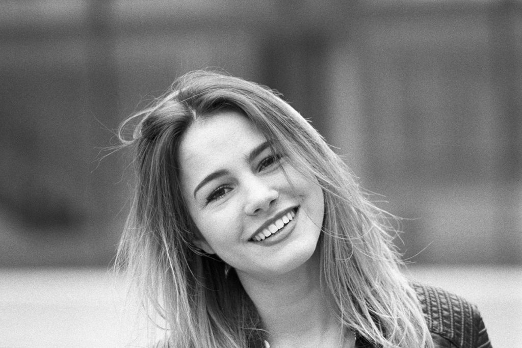 Johanna auf Agfa APX 400 - Canon A-1 - 135 mm - Fotograf Ulf Pieconka - Würzburg