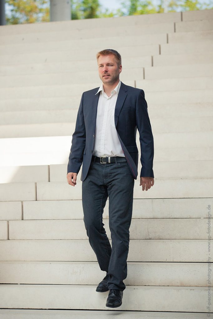 Businessportait Mann - Fotoshooting bei Fotograf Ulf Pieconka in Würzburg 3